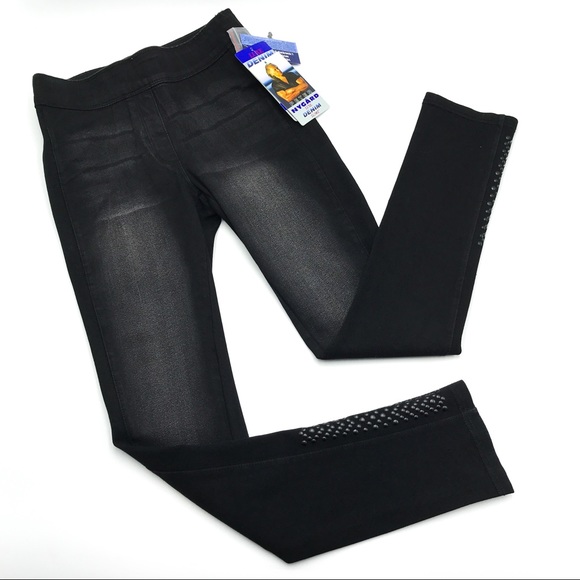 Peter Nygard Denim - Nygard Luxe Denim Jeggings